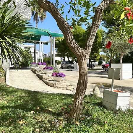 Hotel Riva Del Sole Giovinazzo Esterno foto