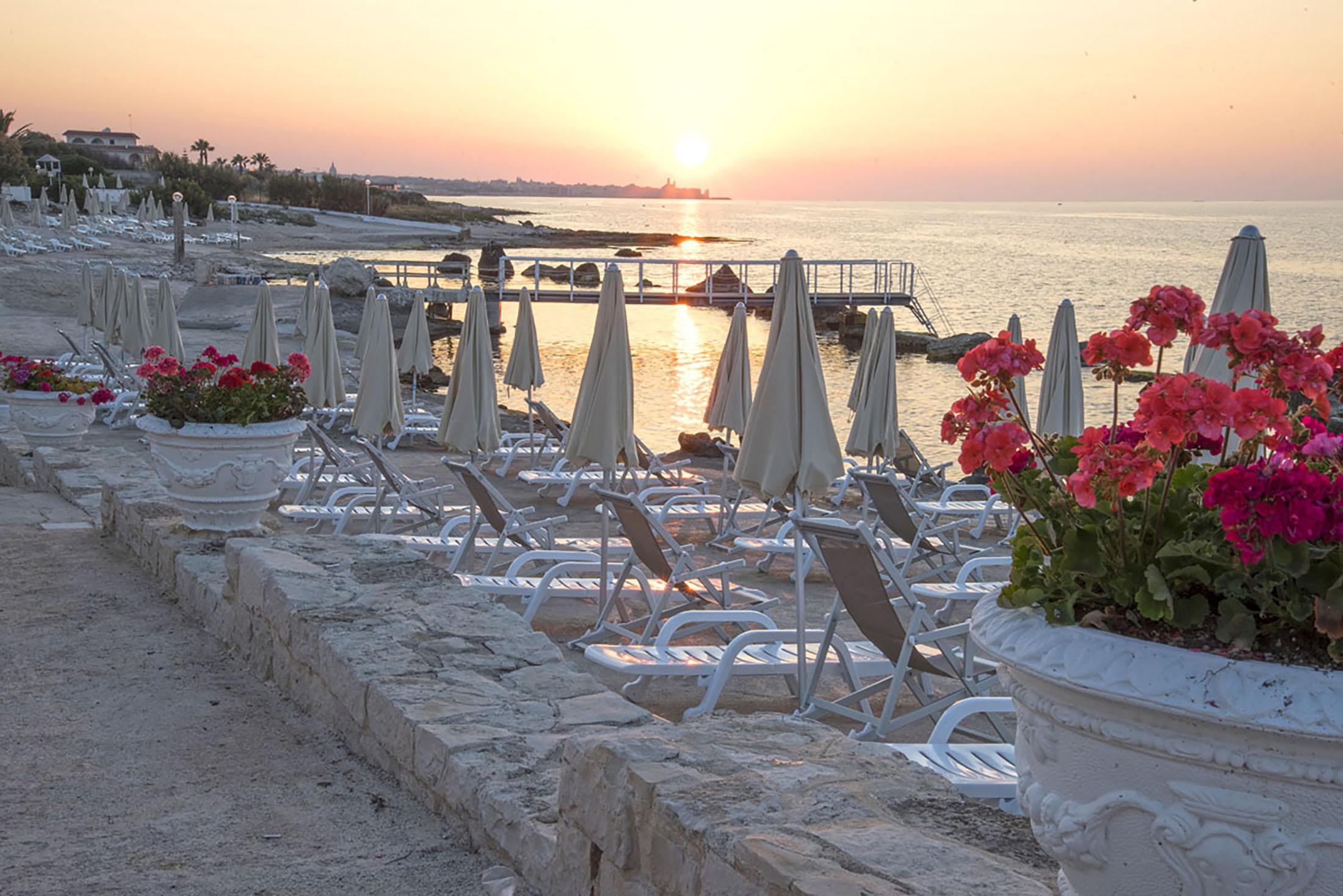 Hotel Riva Del Sole Giovinazzo Esterno foto