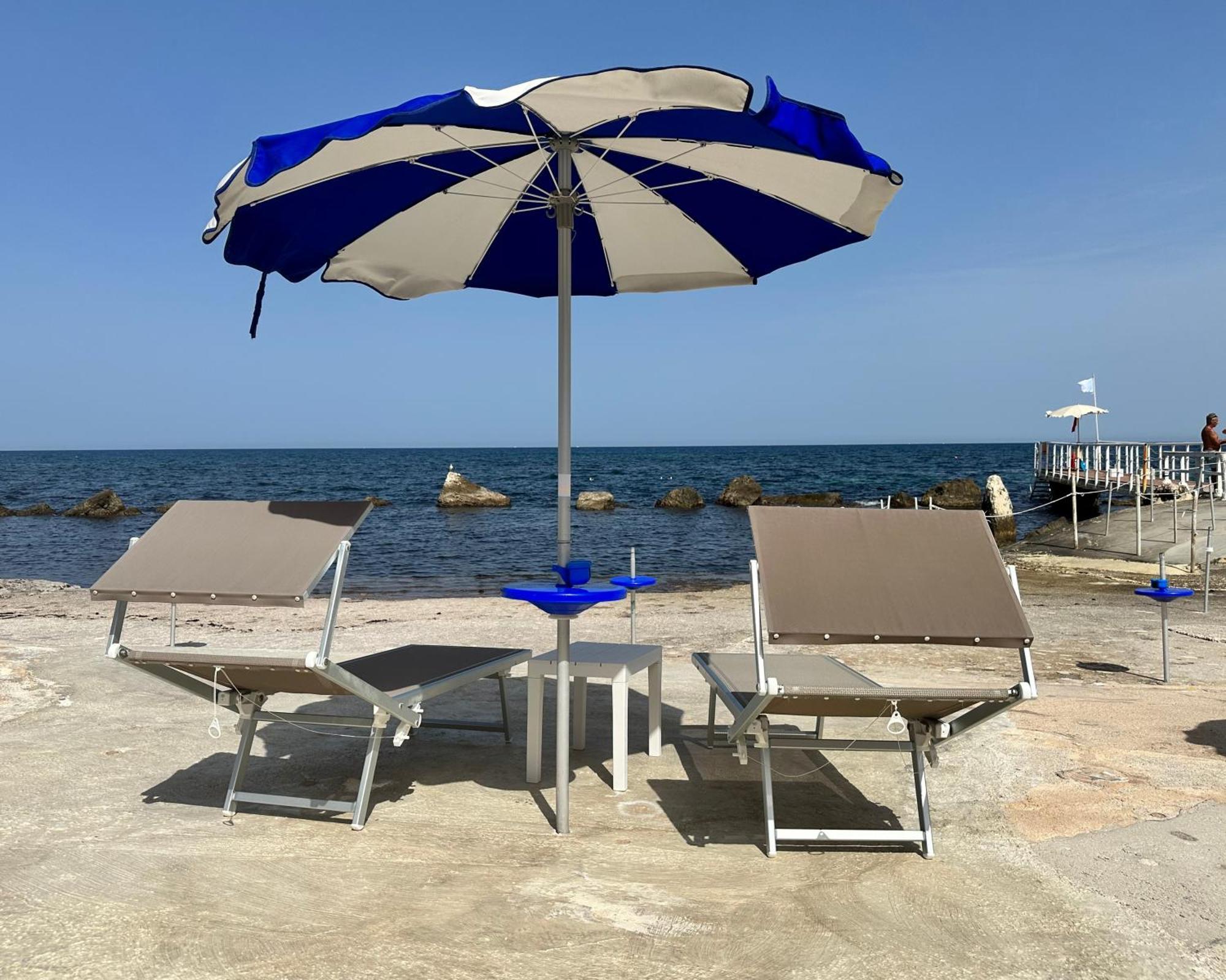 Hotel Riva Del Sole Giovinazzo Esterno foto