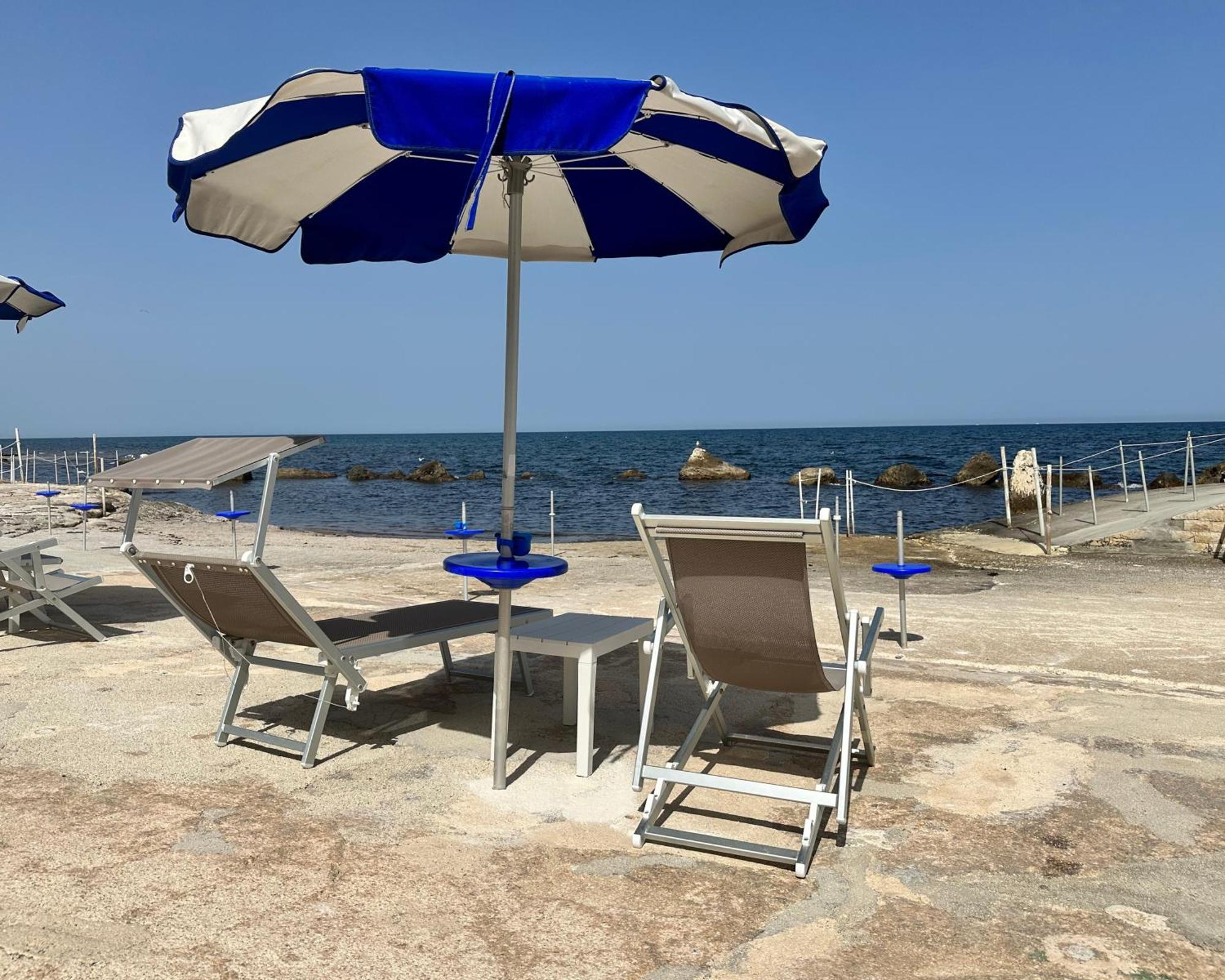Hotel Riva Del Sole Giovinazzo Esterno foto