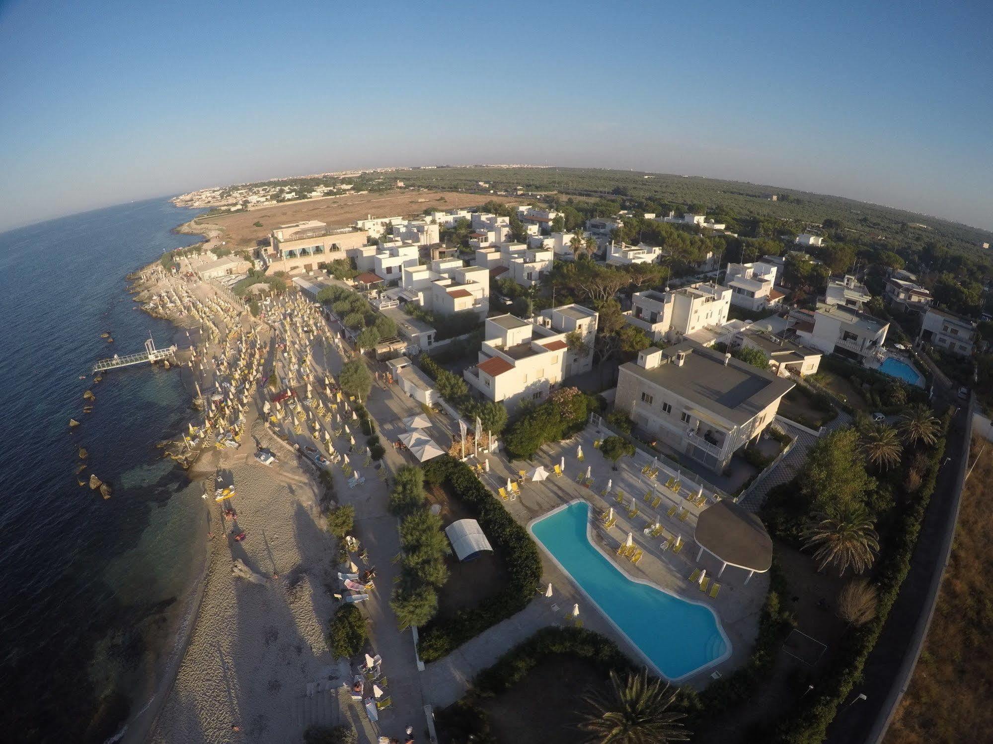Hotel Riva Del Sole Giovinazzo Esterno foto