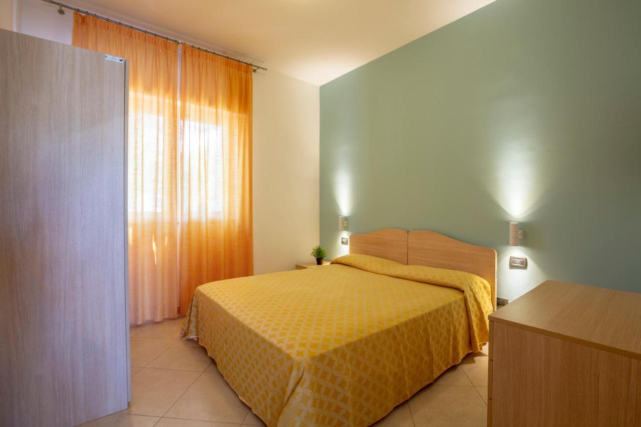 Hotel Riva Del Sole Giovinazzo Esterno foto