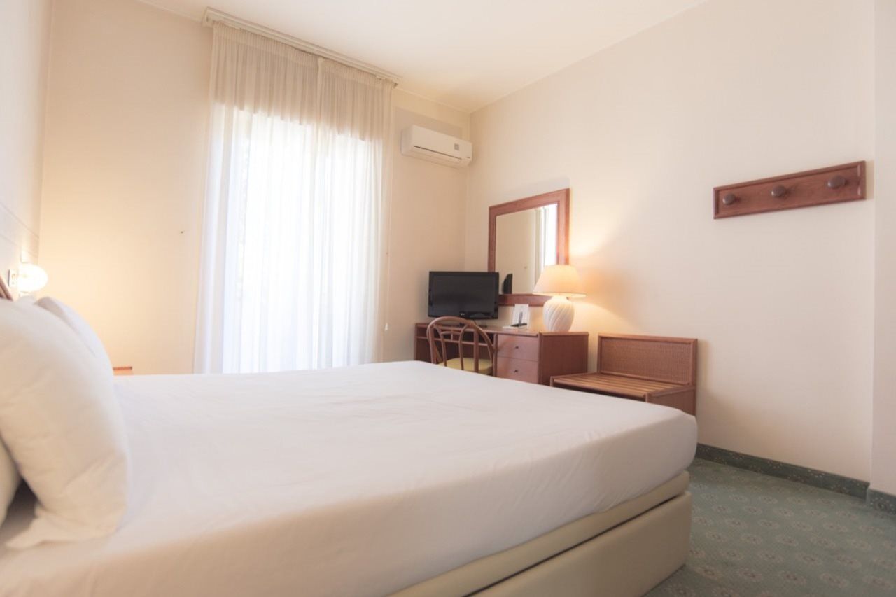 Hotel Riva Del Sole Giovinazzo Esterno foto