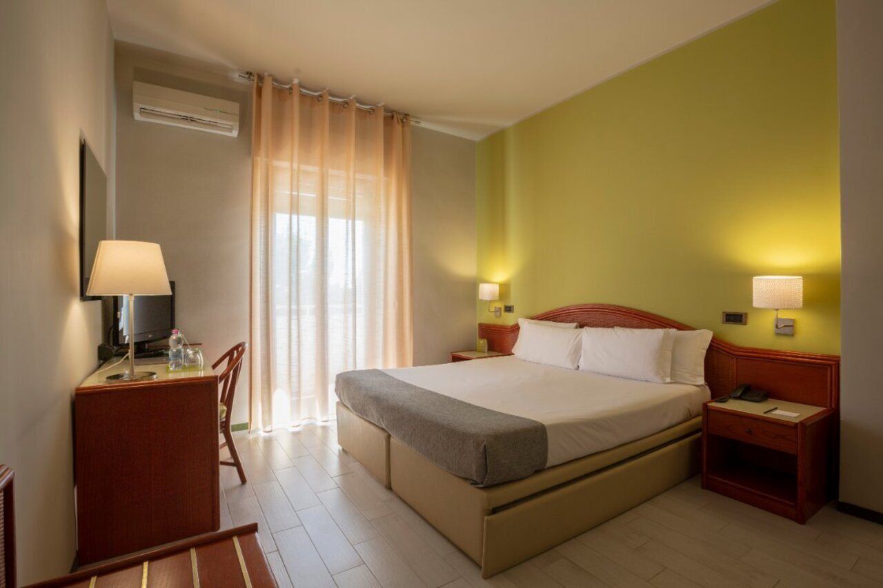 Hotel Riva Del Sole Giovinazzo Esterno foto